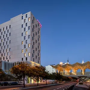 Moxy Oriente Lisboa